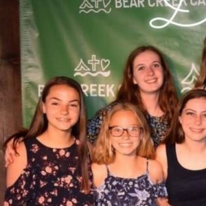 Meet your Posher, Lauren